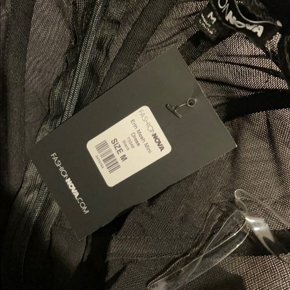 Dress - Picture 4 of 4